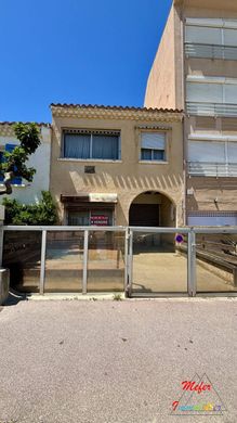 Luxury home in Canet-en-Roussillon, Pyrénées-Orientales