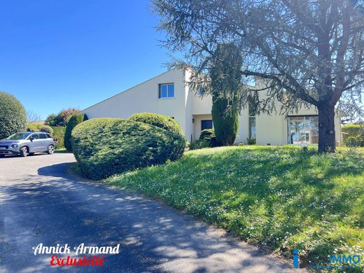 Luxury home in Albi, Tarn