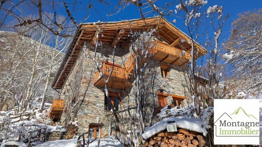 Residential complexes in Bonneval-sur-Arc, Savoy