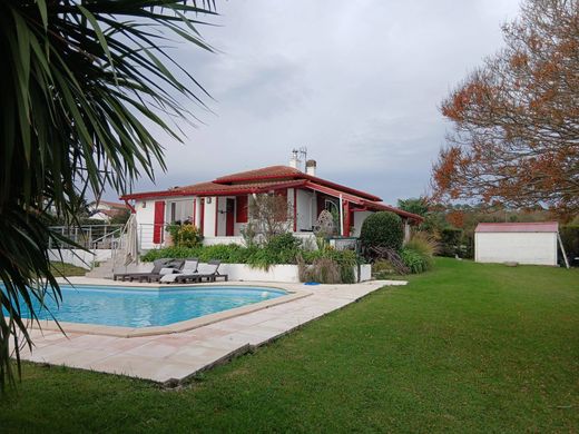 豪宅  Bidart, Pyrénées-Atlantiques