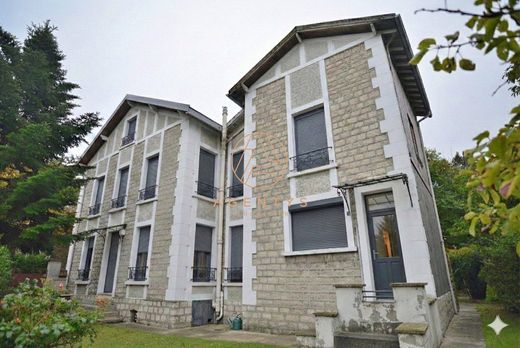 Maison de luxe à Saint-Maur-des-Fossés, Val-de-Marne