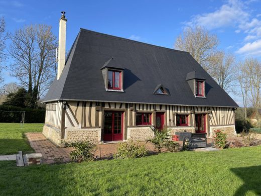 Maison de luxe à Bernay, Eure