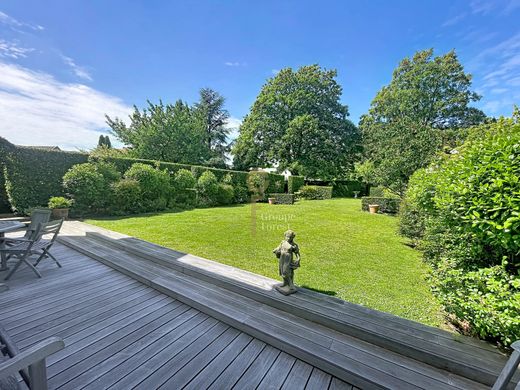 Luxury home in Wasquehal, North