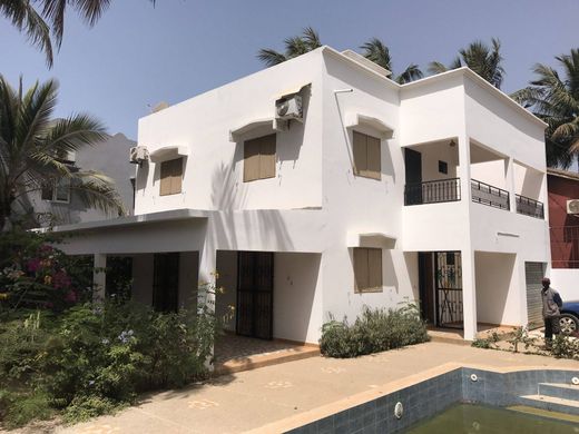 Элитный дом, Sali, Région de Thiès