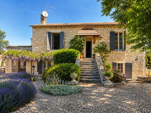 Luxury home in Ribagnac, Dordogne