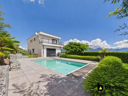 Casa de lujo en La Motte-Servolex, Saboya