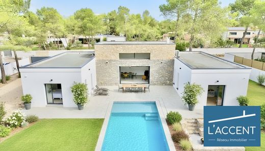 Luksusowy dom w Nîmes, Gard