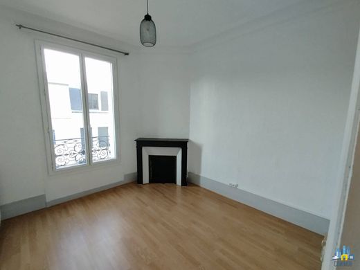 Apartament w Courbevoie, Hauts-de-Seine