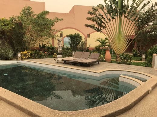 Элитный дом, Sali, Région de Thiès