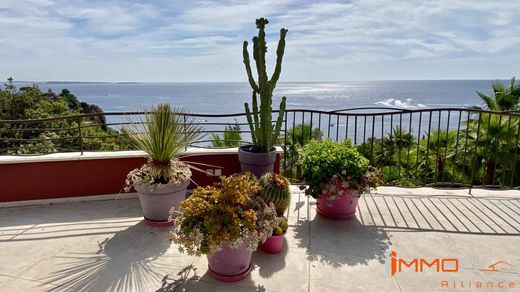 Casa de lujo en Théoule-sur-Mer, Alpes Marítimos