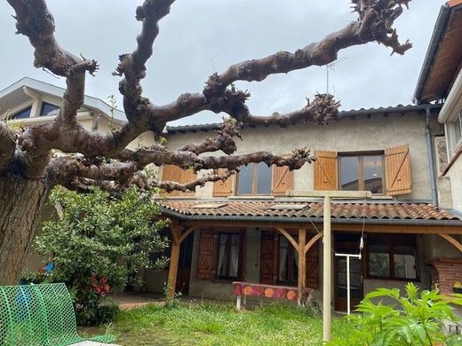 منزل ﻓﻲ Blagnac, Upper Garonne