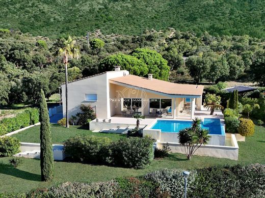 Casa di lusso a Palau-saverdera, Girona