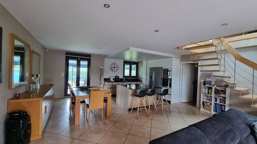 Casa de lujo en Chassieu, Ródano