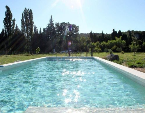 Luxe woning in Orgon, Bouches-du-Rhône