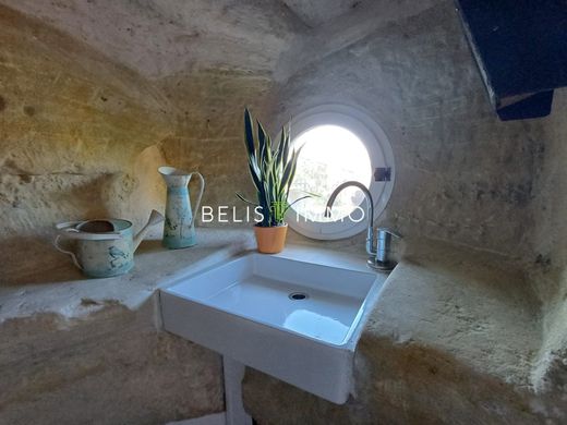 Luxury home in Chinon, Indre and Loire