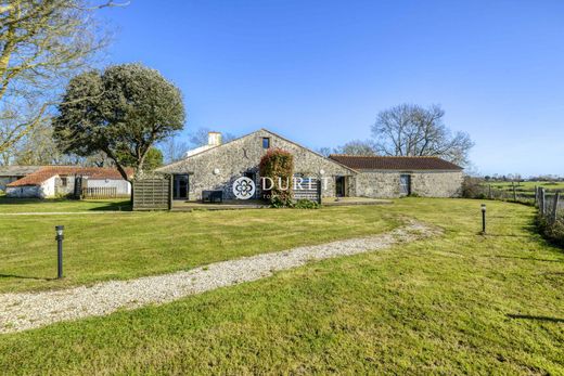 Luxury home in Sallertaine, Vendée