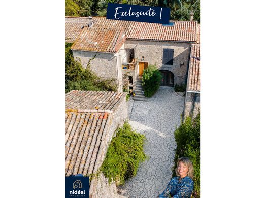 Casa de lujo en Sommières, Gard