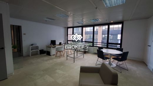 Biuro w Épagny, Haute-Savoie