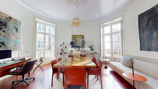 Apartment / Etagenwohnung in Nantes, Loire-Atlantique