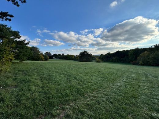 Land in Darois, Cote d'Or