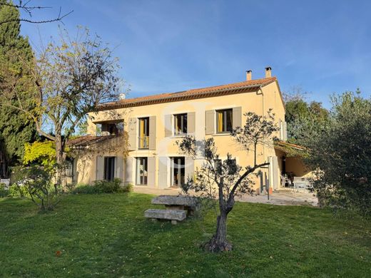 Luxury home in Saint-Rémy-de-Provence, Bouches-du-Rhône