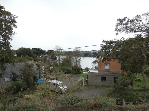 Luxus-Haus in Lannilis, Finistère