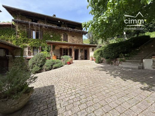 Casa di lusso a Cras, Isère