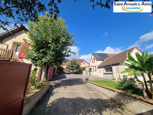 Gallardon, Eure-et-Loirの高級住宅