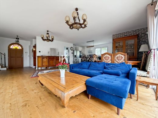 Casa di lusso a Pessac, Gironda