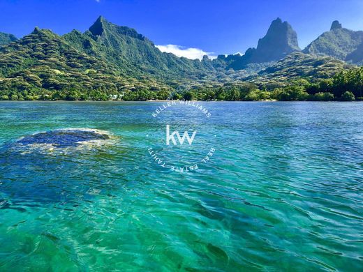 Luxury home in Maiao