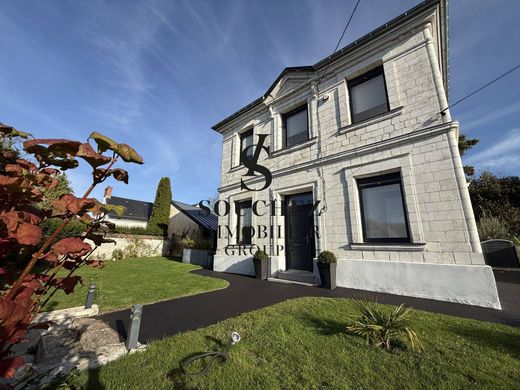 Luxus-Haus in Anzin-Saint-Aubin, Pas-de-Calais