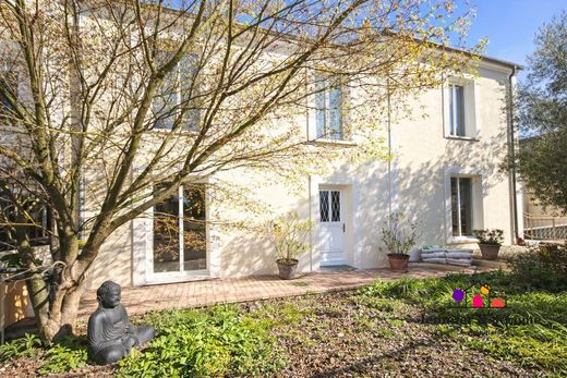 Luxury home in Enghien-les-Bains, Val d'Oise
