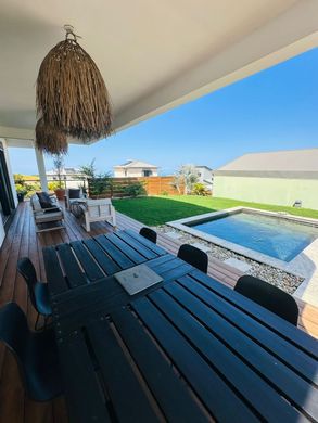 Casa di lusso a Saline-les Hauts, Riunione