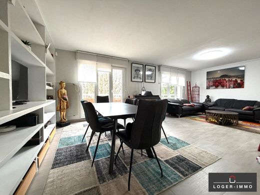 Appartamento a Le Perreux-sur-Marne, Val-de-Marne