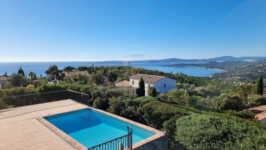 Maison de luxe à Les Issambres, Var