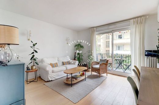 Daire Issy-les-Moulineaux, Hauts-de-Seine