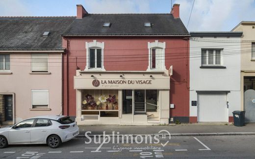 Residential complexes in Lanester, Morbihan