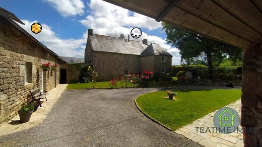 Maison de luxe à Scaër, Finistère