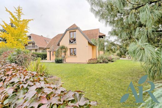 호화 저택 / Stotzheim, Bas-Rhin