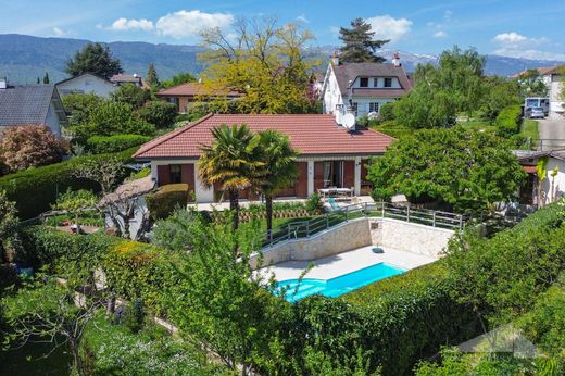 Luxury home in Challex, Ain