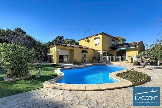 Luxury home in Montbazin, Hérault