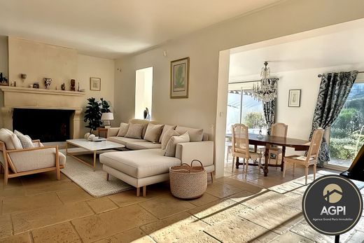 Элитный дом, Vauhallan, Essonne