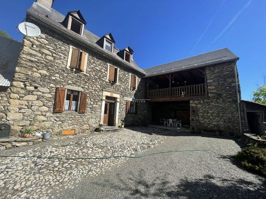 Luxury home in Oô, Upper Garonne
