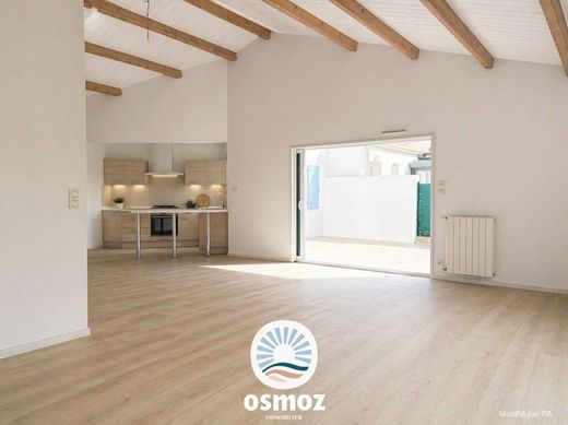 Maison de luxe à Puilboreau, Charente-Maritime
