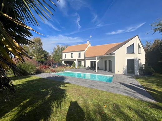 Luxe woning in Milly-la-Forêt, Essonne