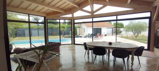 Maison de luxe à Champcevinel, Dordogne