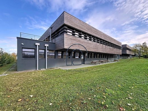 Офис, Loos, North