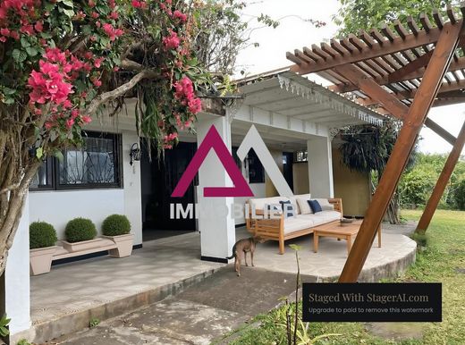 Элитный дом, Сен-Дени, Réunion