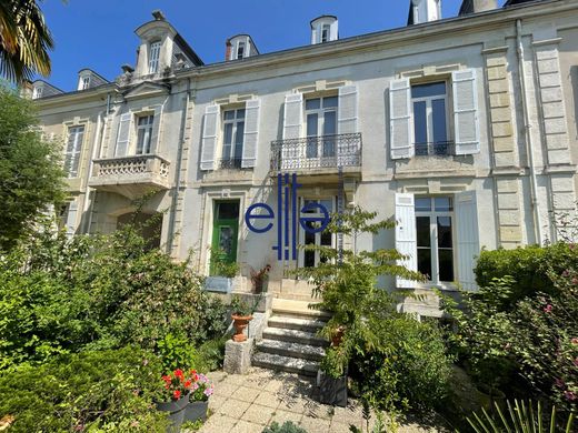 Luxury home in Périgueux, Dordogne