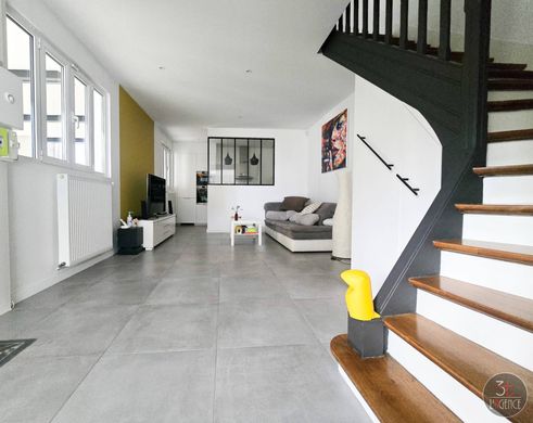 Элитный дом, Fontenay-sous-Bois, Val-de-Marne